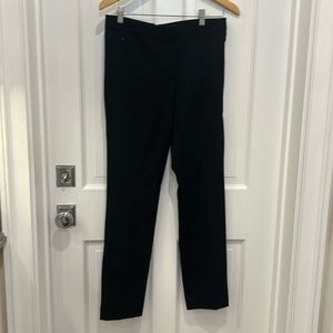 AMANDA + CHELSEA black pleaded pants size 10